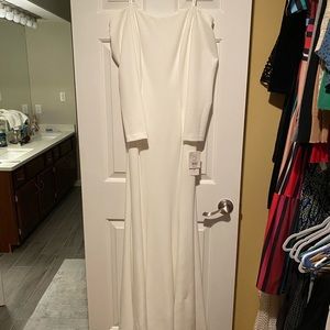NWT David’s Bridal Off the Should Long Sleeve Wedding Gown